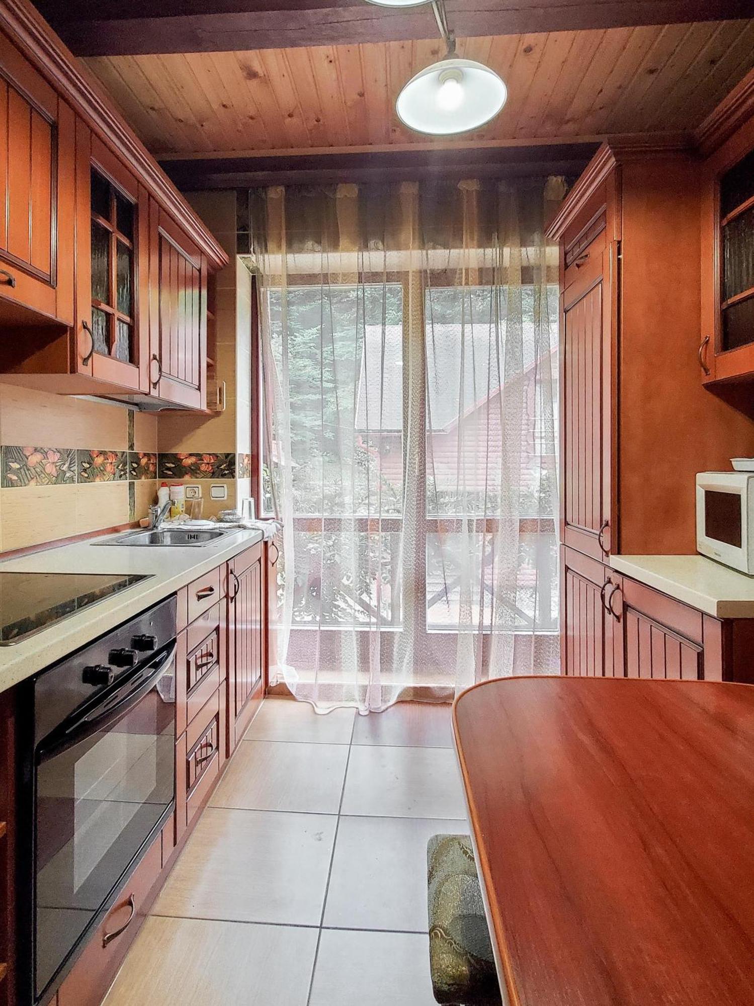 Elf-Cottage Tur'ya Paseka Ngoại thất bức ảnh