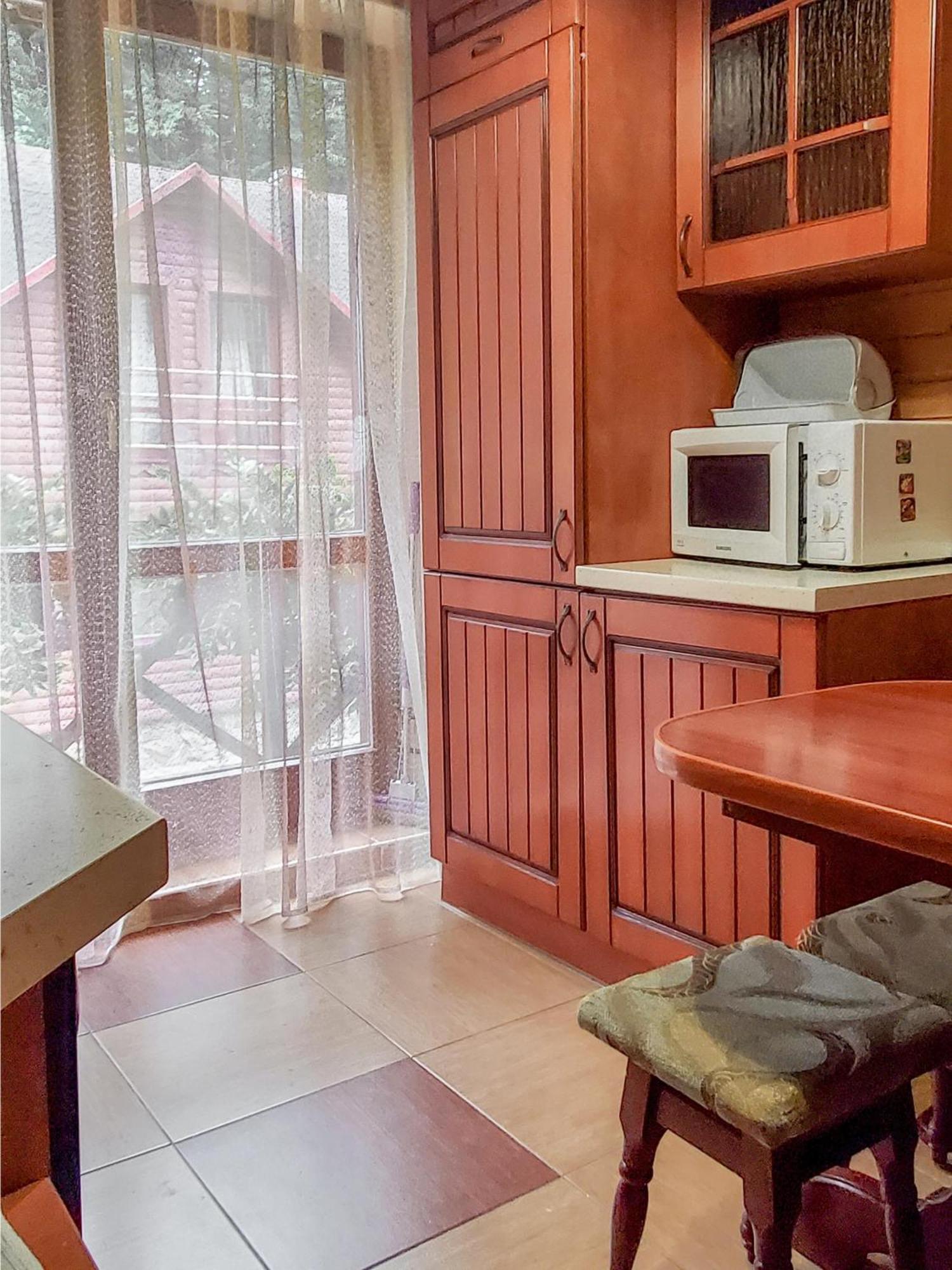 Elf-Cottage Tur'ya Paseka Ngoại thất bức ảnh