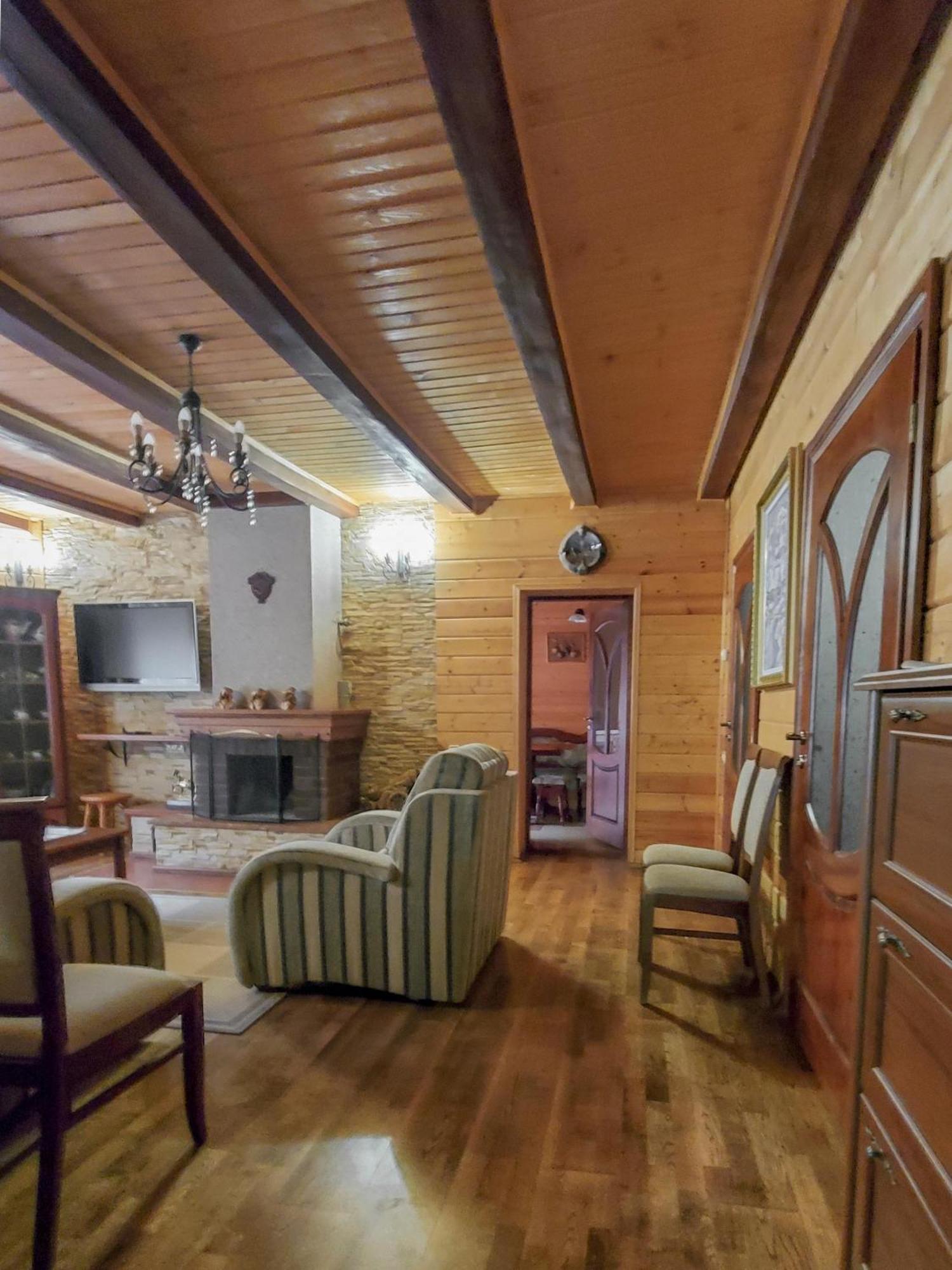 Elf-Cottage Tur'ya Paseka Ngoại thất bức ảnh