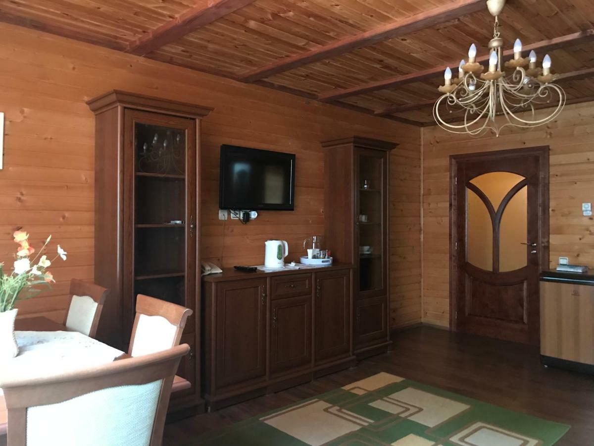 Elf-Cottage Tur'ya Paseka Ngoại thất bức ảnh