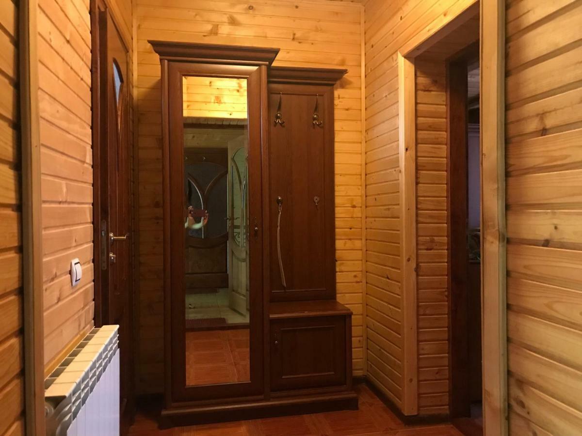 Elf-Cottage Tur'ya Paseka Ngoại thất bức ảnh