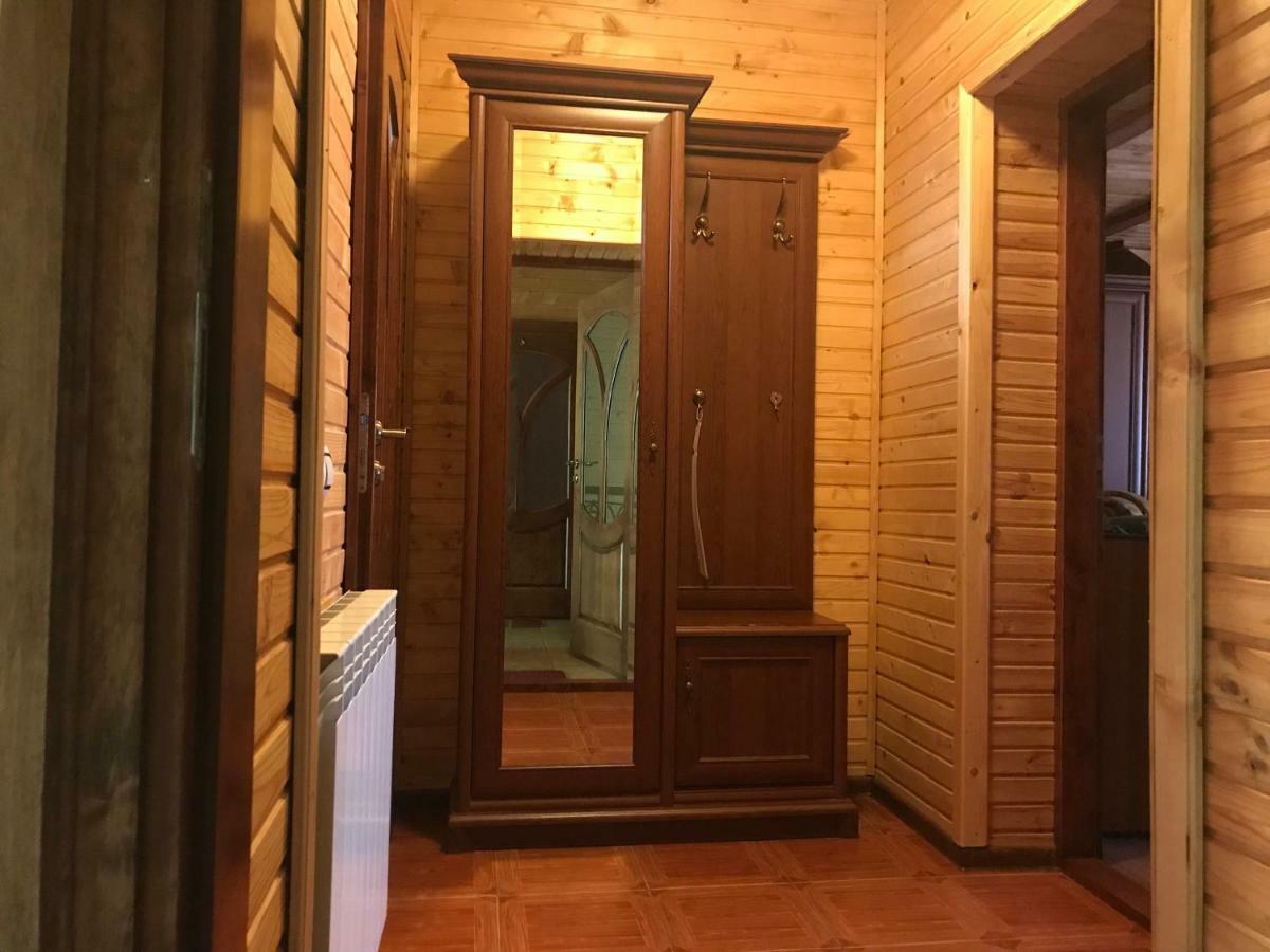 Elf-Cottage Tur'ya Paseka Ngoại thất bức ảnh